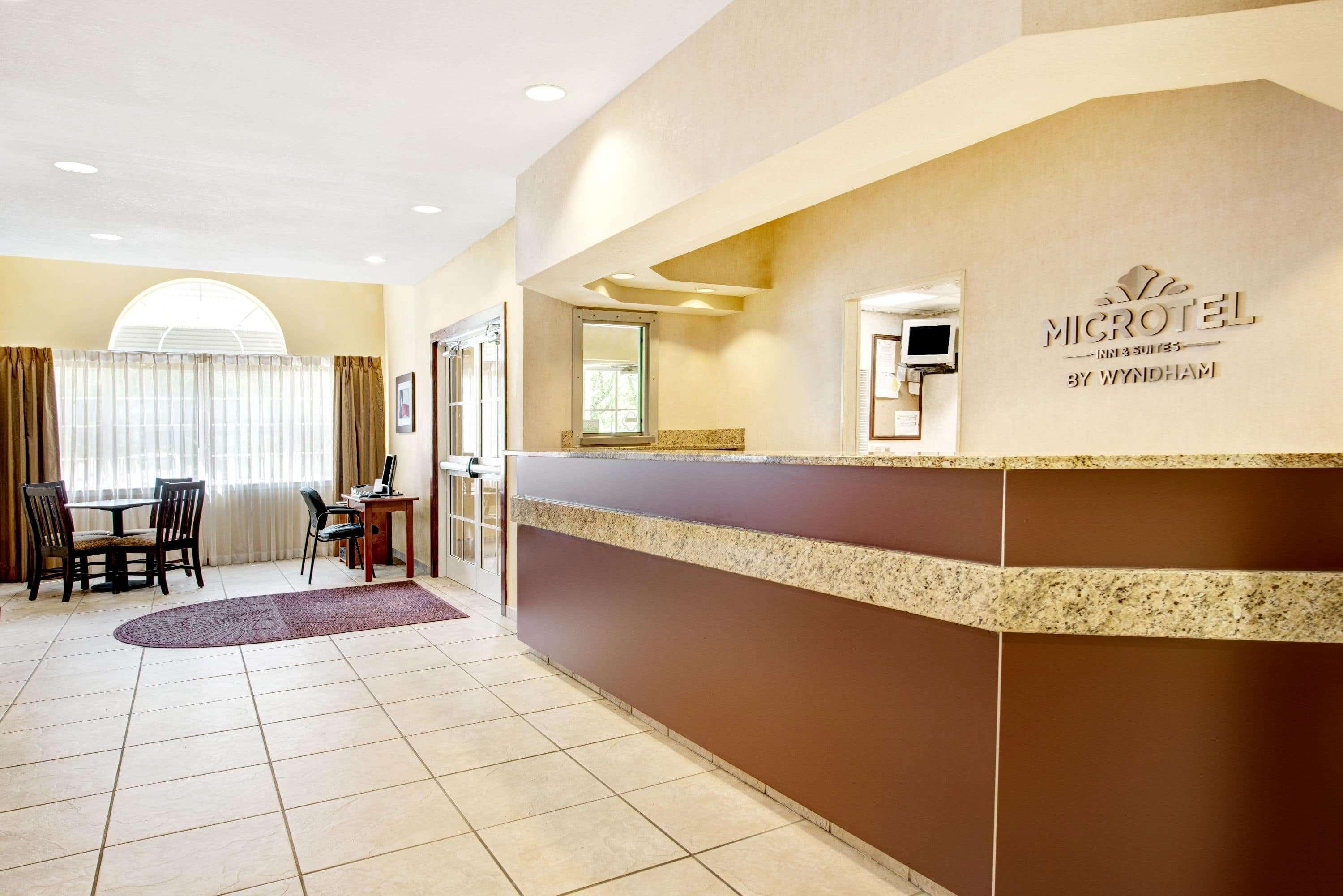 ซูเปอร์ 8 บาย วินด์แฮม ซาน อันโทนิโอ แอร์พอร์ต นอร์ท Hotel ซานอันโตนิโอ ภายนอก รูปภาพ