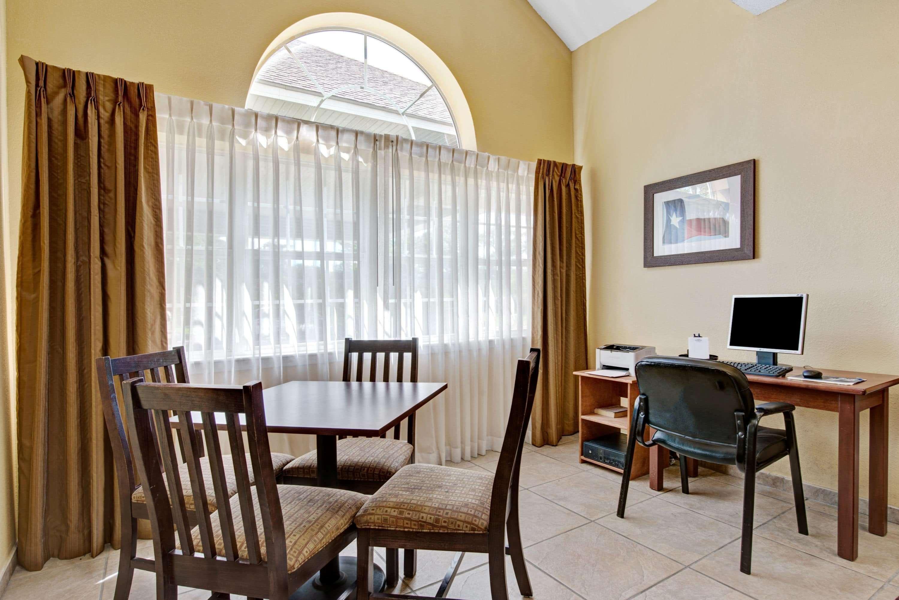 ซูเปอร์ 8 บาย วินด์แฮม ซาน อันโทนิโอ แอร์พอร์ต นอร์ท Hotel ซานอันโตนิโอ ภายนอก รูปภาพ